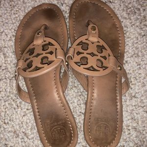 Tory Burch Miller light makeup